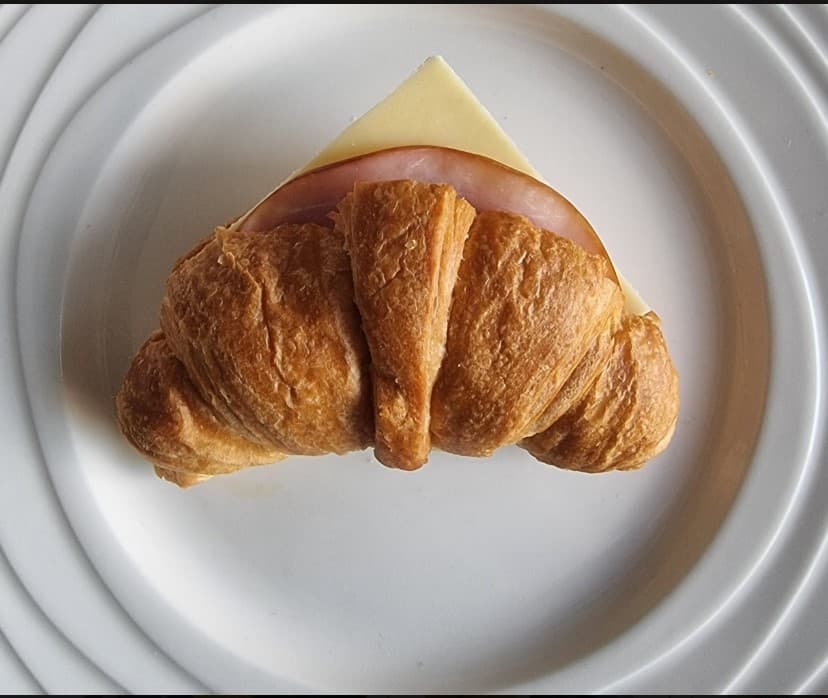 Regular Breakfast Croissant