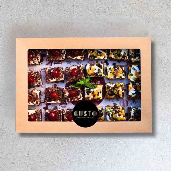 Timeless Duo Cake Slice Box