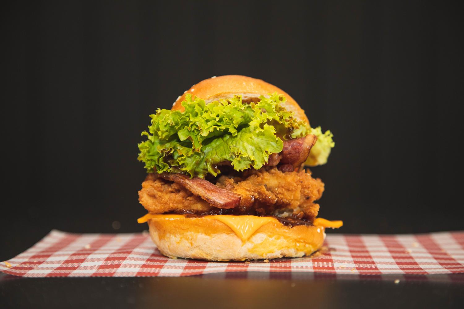 BLT Chicken Burger