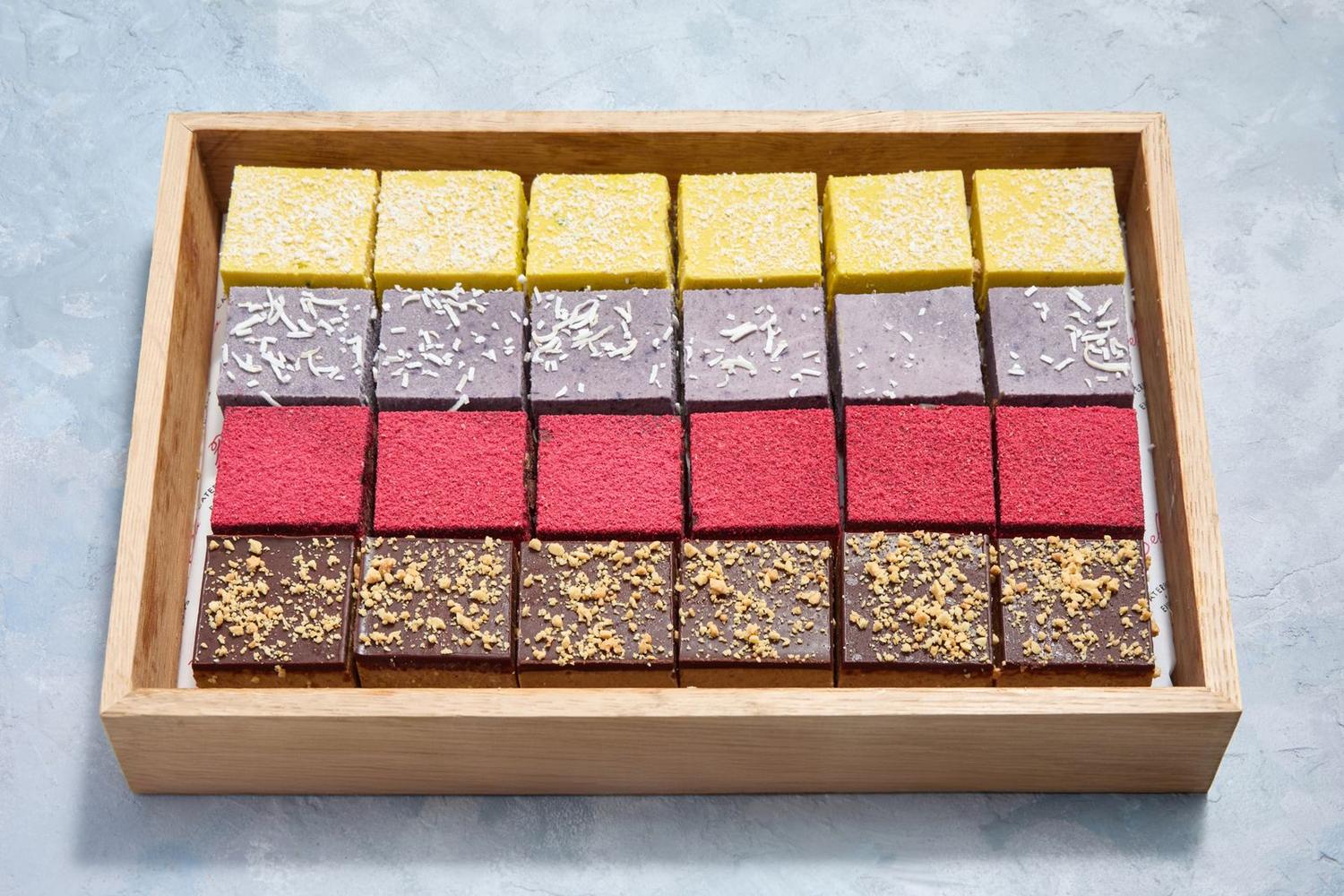 Vegan Raw Slices Box (24pcs)