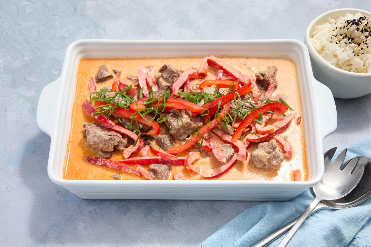 Red Curry Beef (Sharing Tray)
