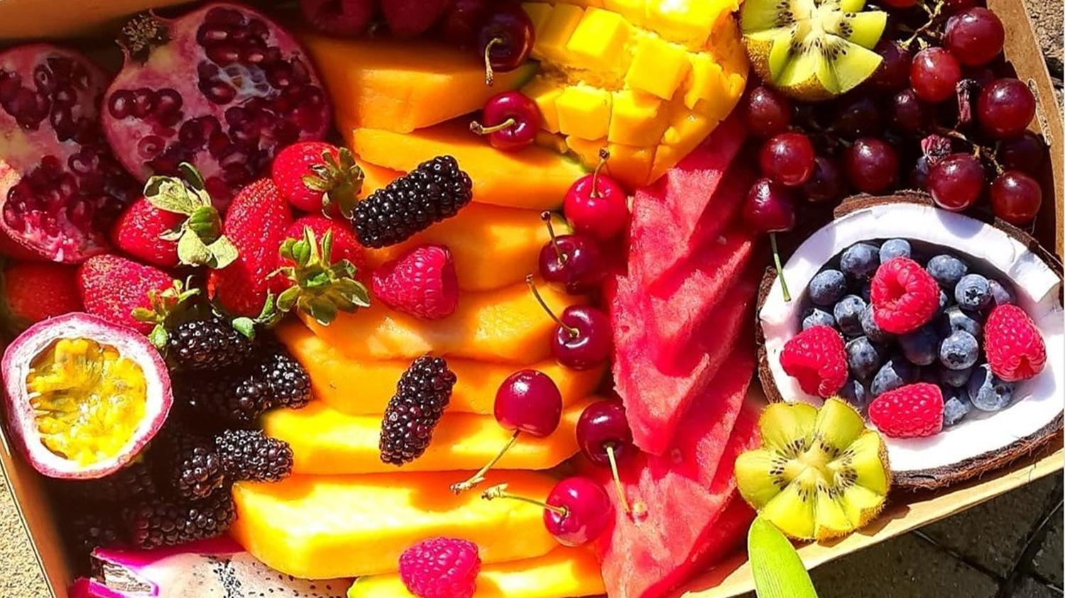 Seasonal Fresh Fruit Platter - LARGE