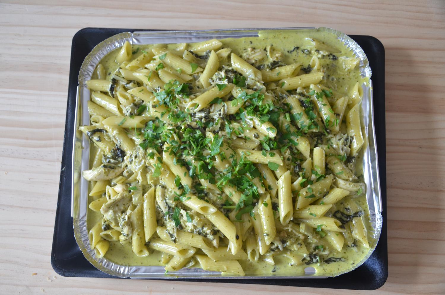 Penne Pesto Pasta Tray (Large 30cmx26cmx6cm)