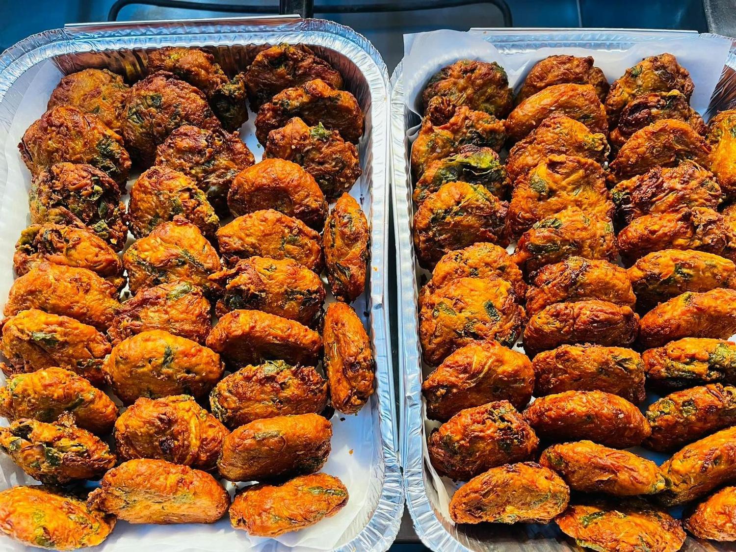 Vegetarian Finger Food (Large Platter of 18)