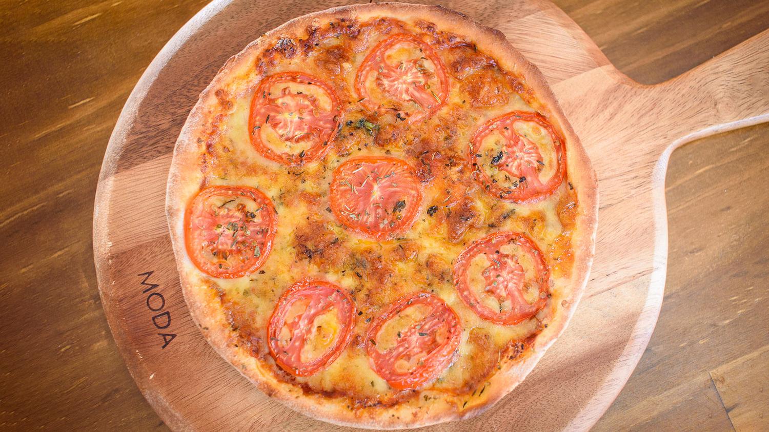 Vegan Margherita Pizza