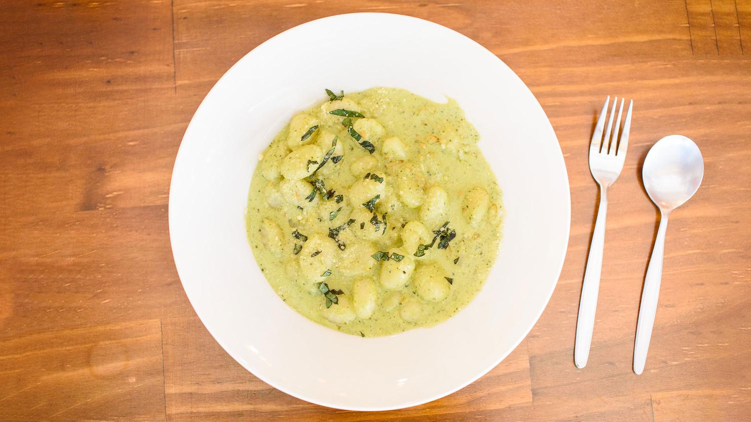 Vegan Pesto Pasta (750ML Container)