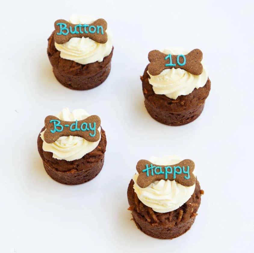 Personalised Dog Cupcakes (Pack of 4)