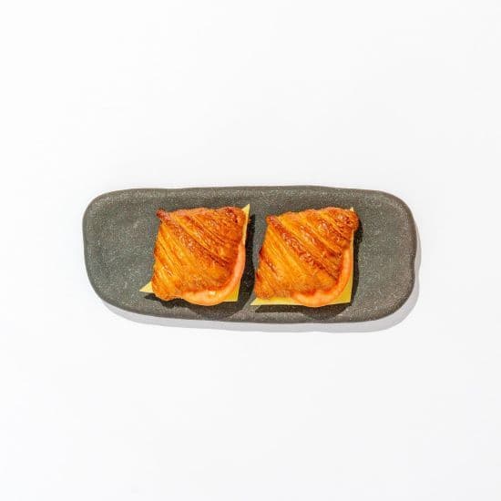 Mini Tomato and Cheese Croissant