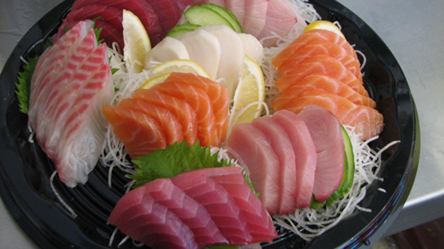 Sashimi Platter (50 Pieces)