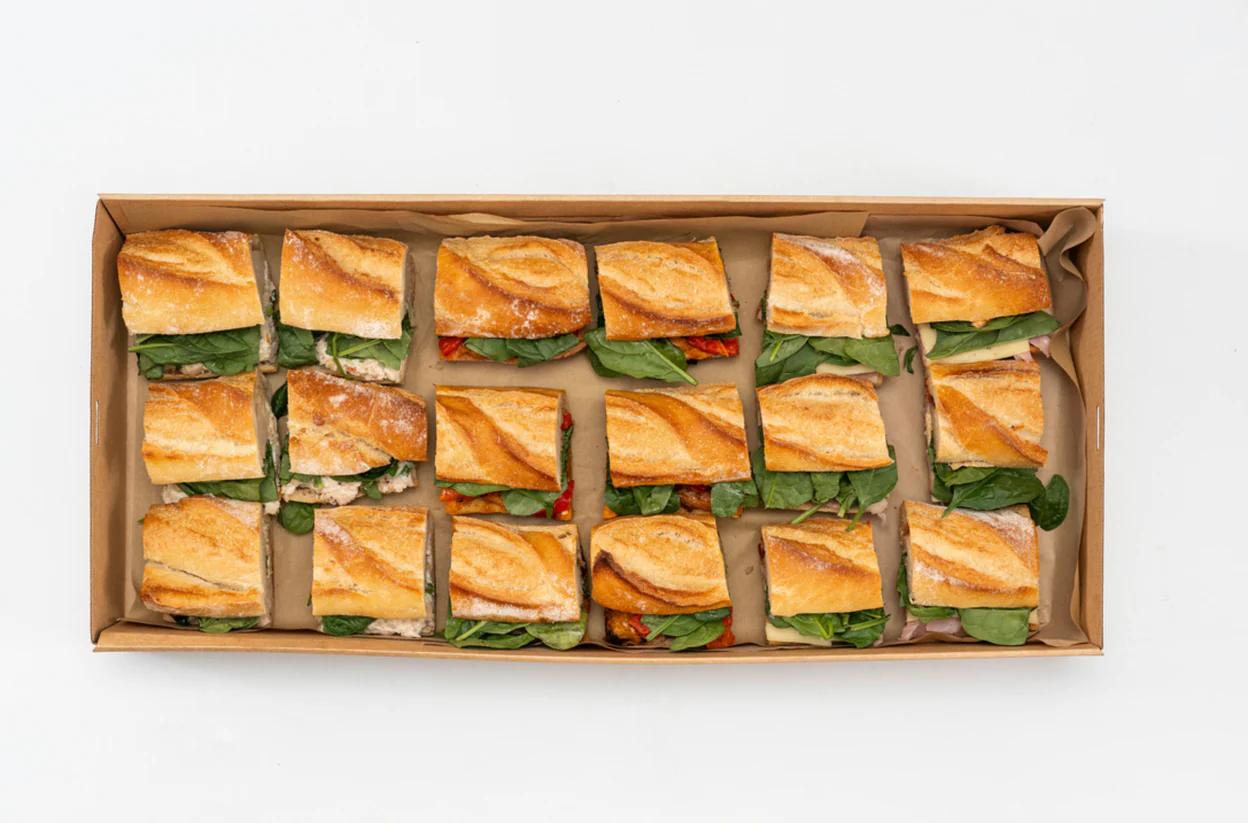 Baguette Box (18 Pieces)