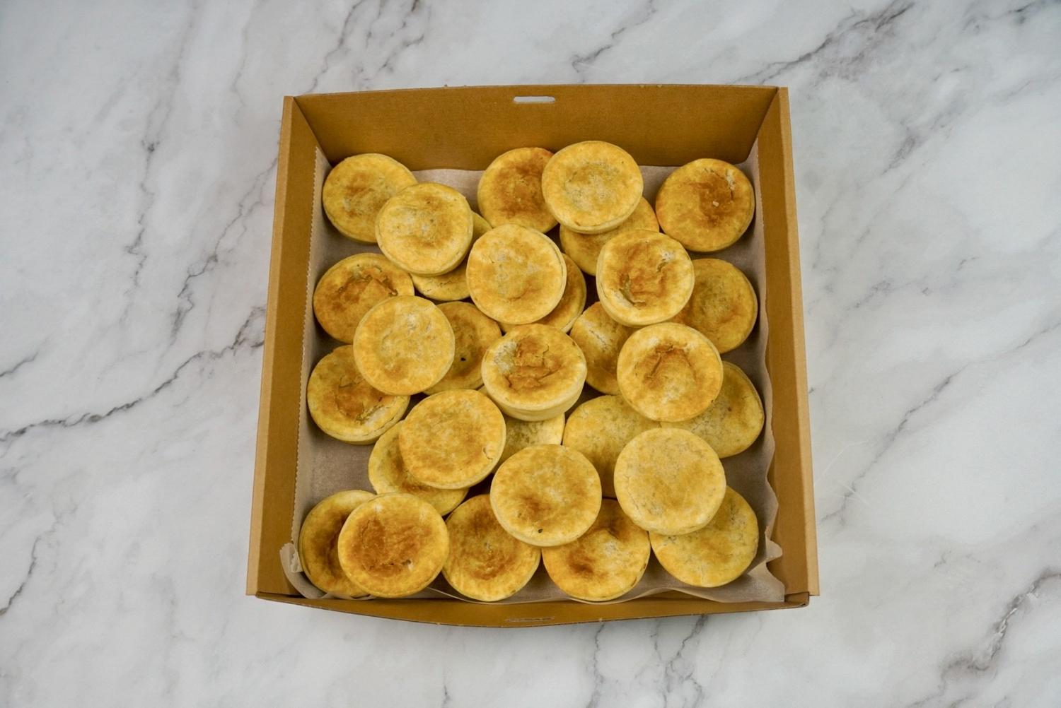 Petite Pie Platter (30 Pieces)