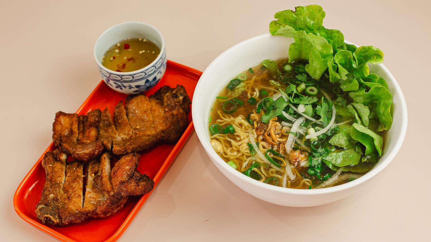 Pork Chop Egg Noodle (Soup)