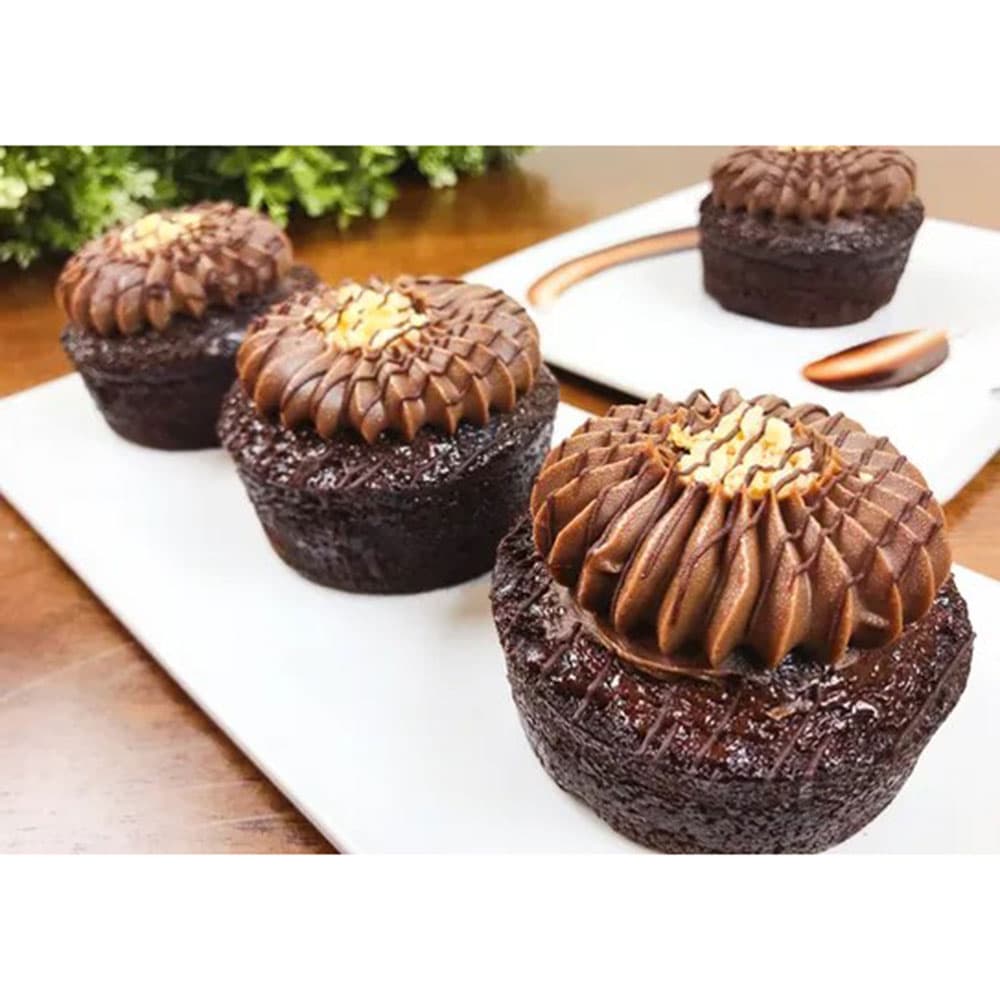 Box of Salted Hazelnut Chocolate Mud Cake (3 Inch)