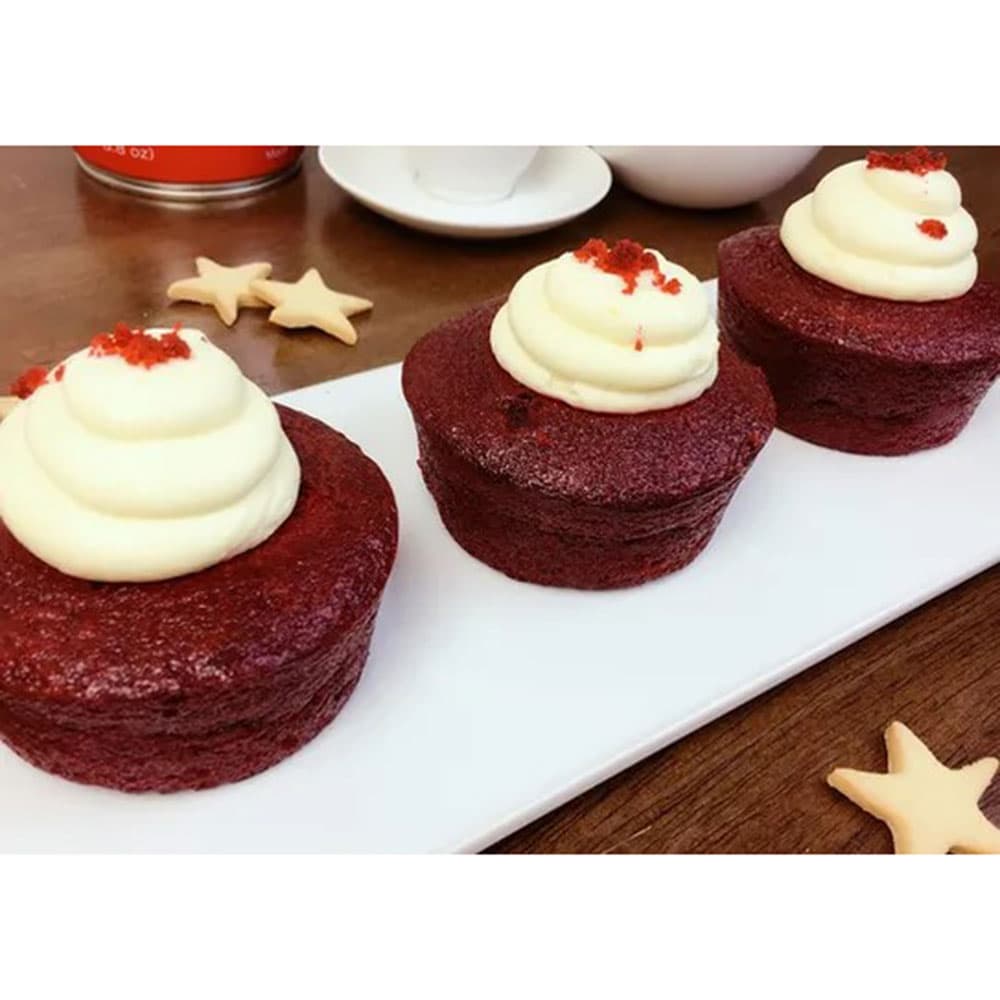 Box of Red Velvet Cream Cake (3 Inch)