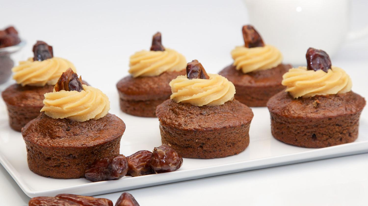 Box of Sticky Pudding Cake (3 Inch)