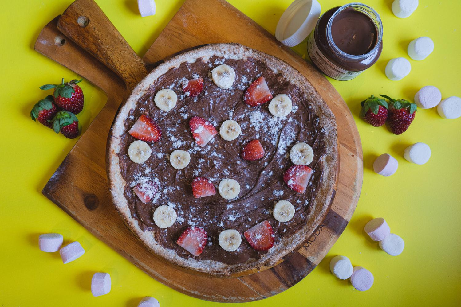 Nutella Pizza