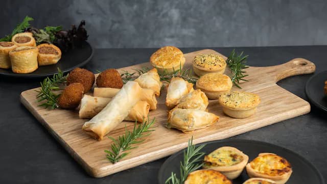 Gourmet Finger Food Package (3 Pieces)