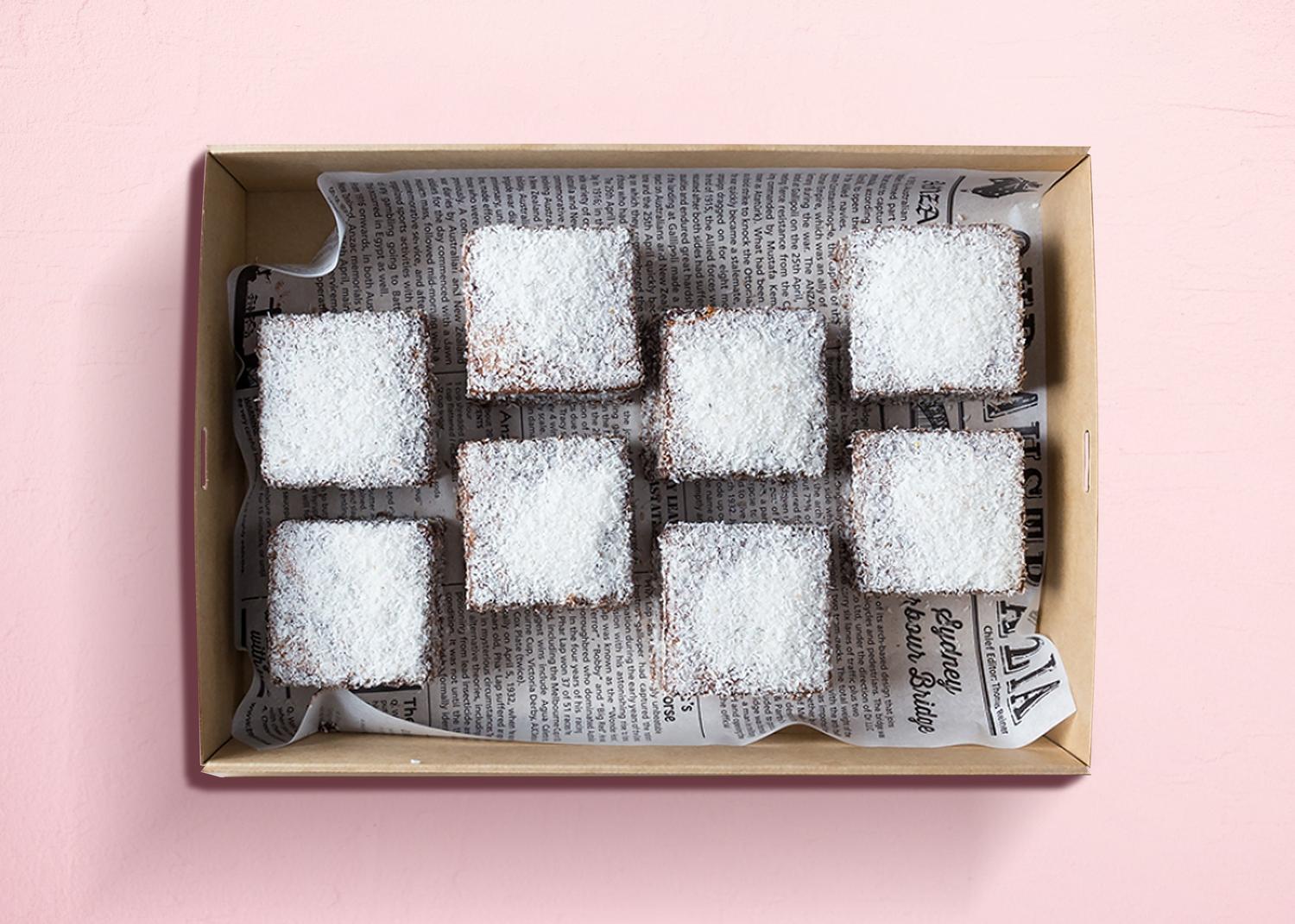 Giant Fluffy Lamingtons Box (6pcs)
