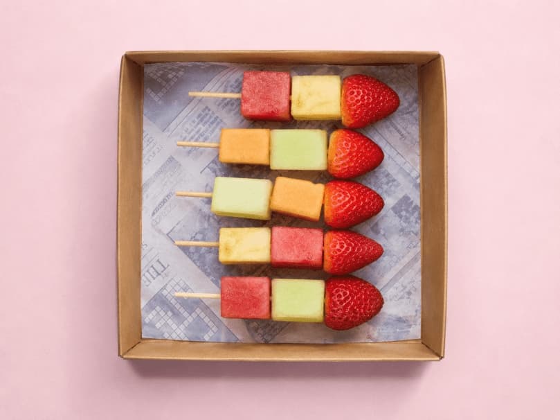 Fresh Fruit Skewers Box (12pcs)