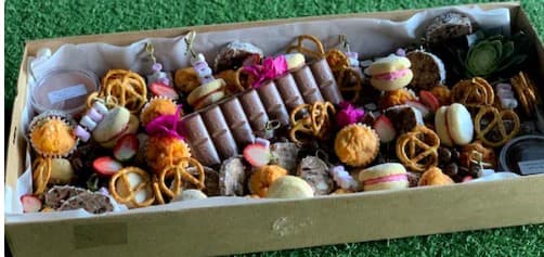 The Morning and Afternoon Pick (Medium Box)