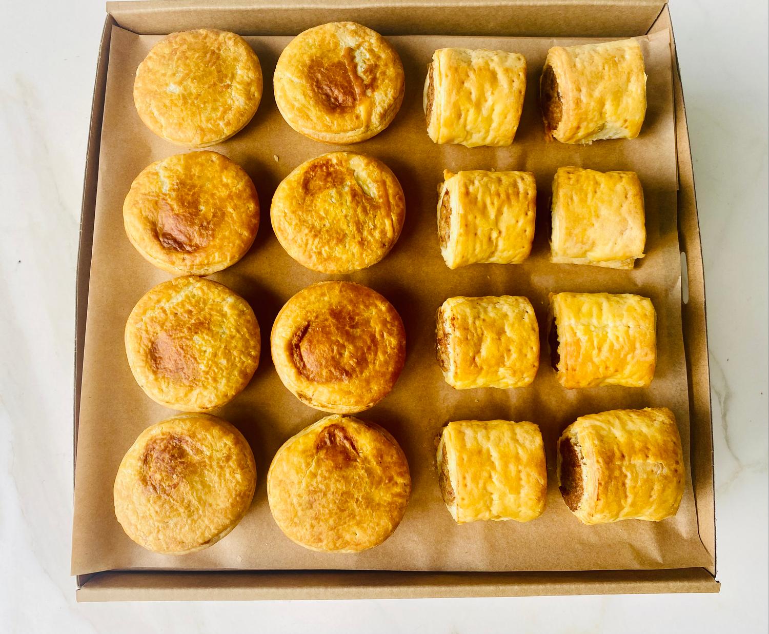 AM/PM Sausage Rolls and Pies (16 Pieces)