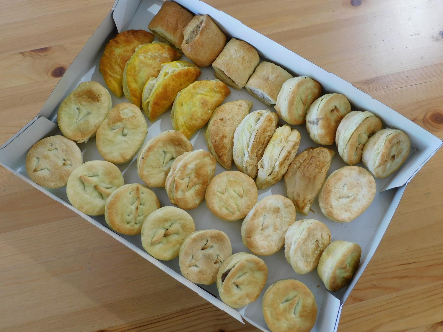 Mini Pie, Mini Sausage Roll & Mini Pasty Platter