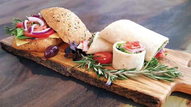 Vegetarian Mixed Breads 