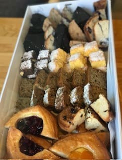 Mixed Selection of Sweets Large Platter (20pcs)