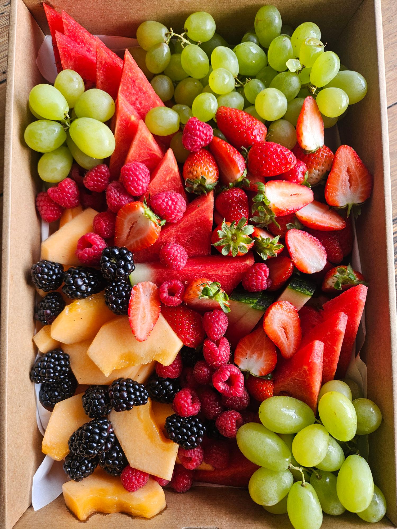 Fruit Platter (Medium)