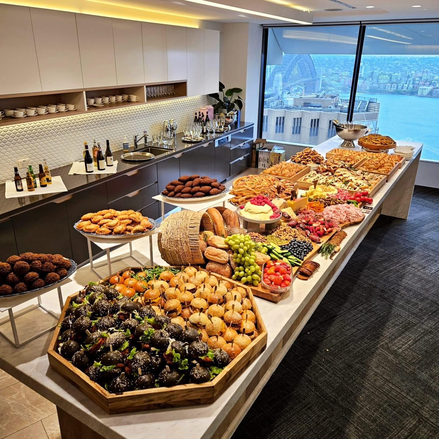 Full Buffet Set Up Styling