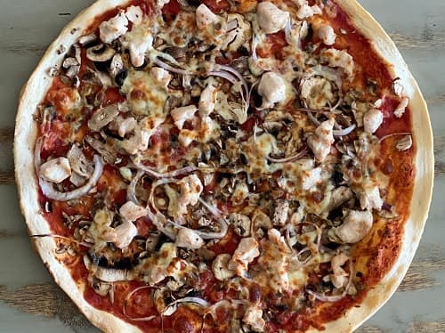 Pollo Pizza