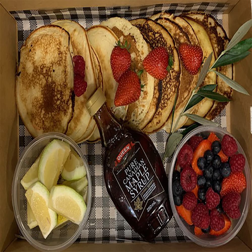 Mega Buttermilk Pancakes Box (15 Pieces)