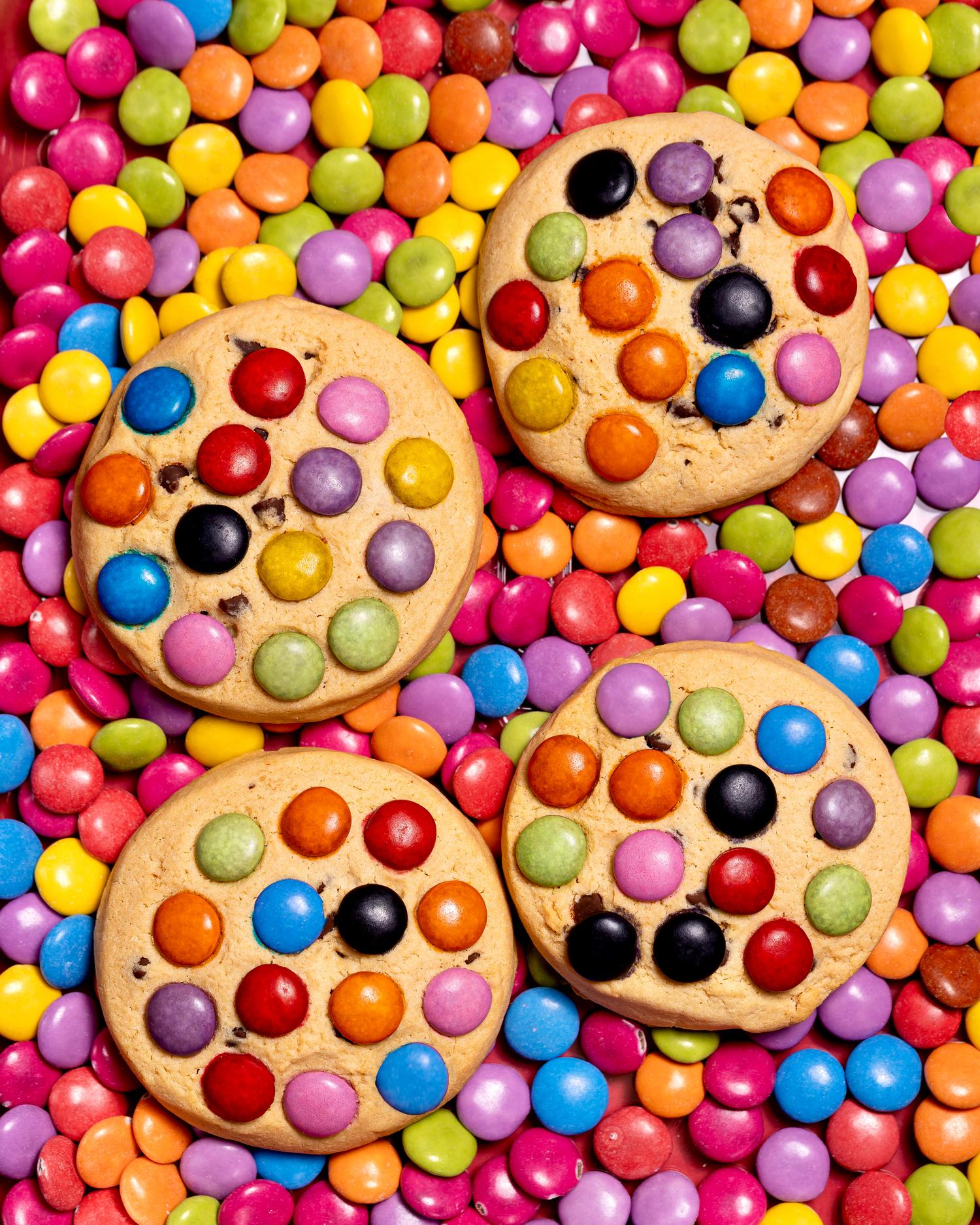 Choc / Dotty Treasure Cookies Box (24 Pieces)