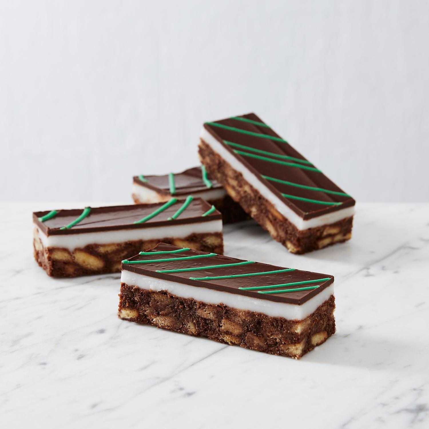 Peppermint Slices Box (16 Slices)