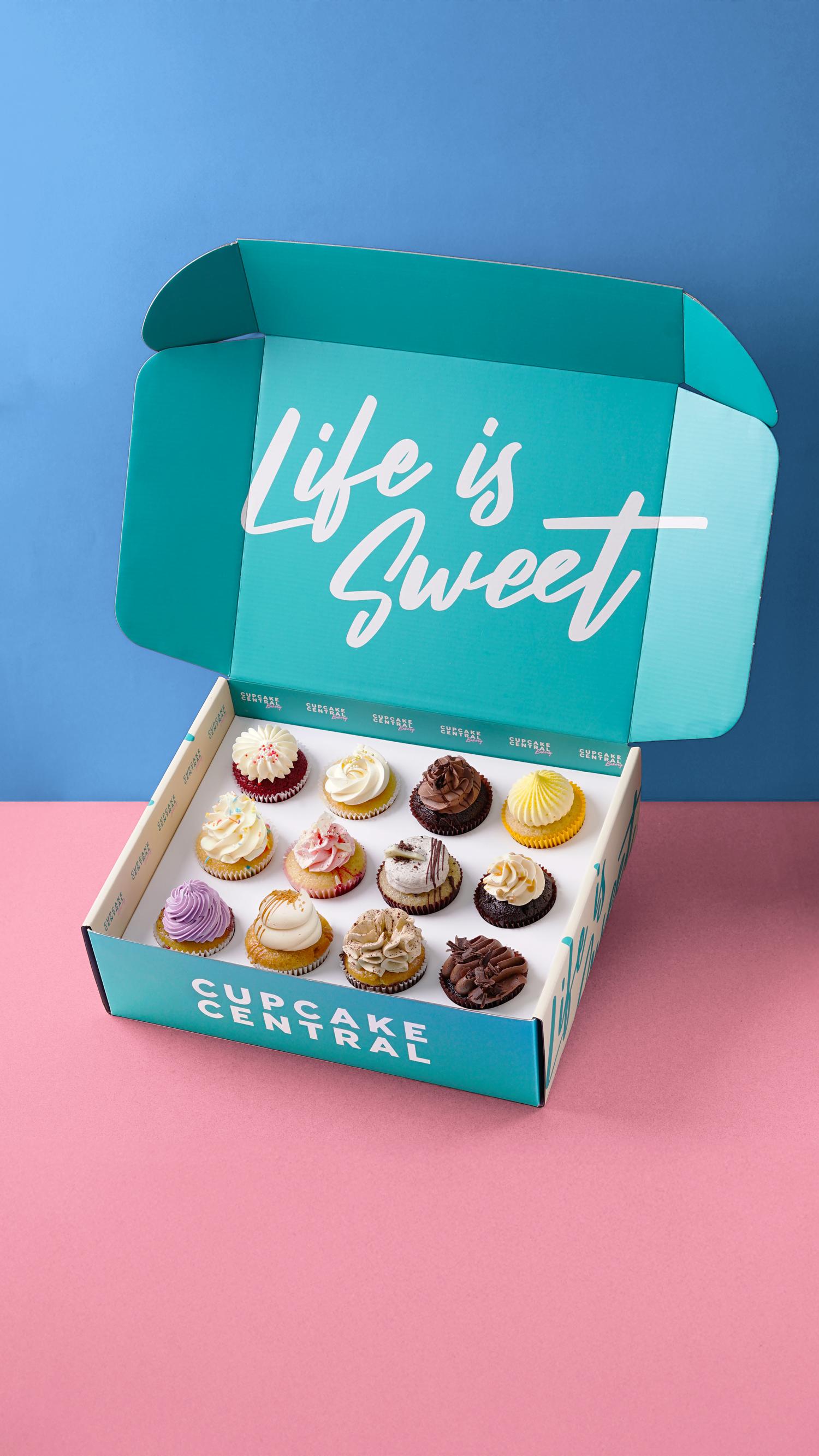Assorted Cupcake Gift Box (12 Pieces)