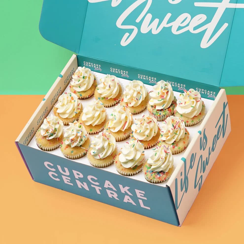 Mini Birthday Cupcake Gift Box (15 Pieces)