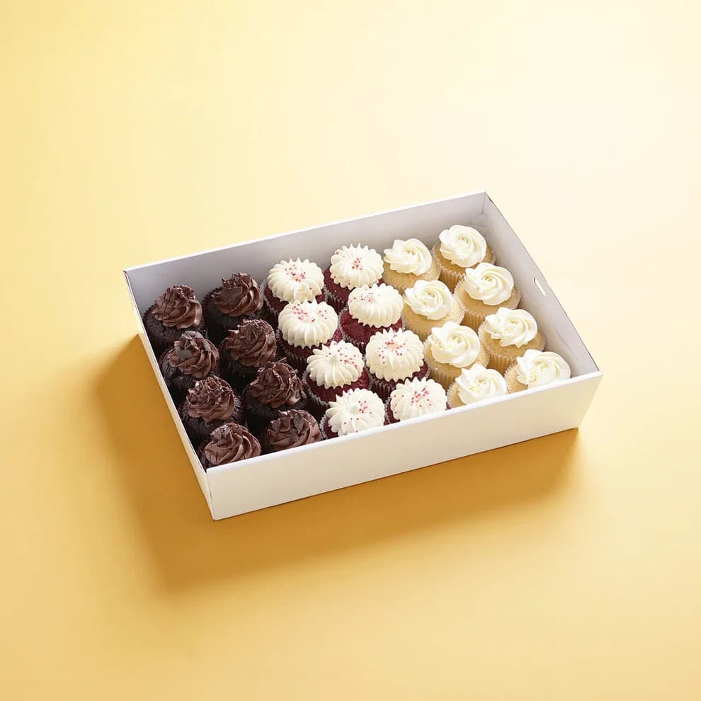 Cupcake Catering Dessert Box (24 Pieces)
