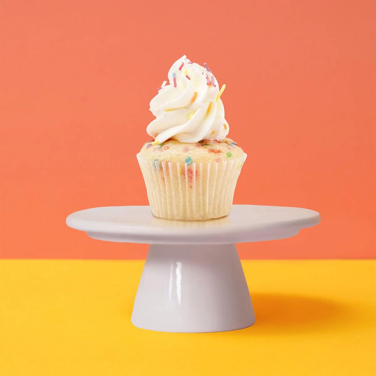 Mini Birthday Cake Cupcake