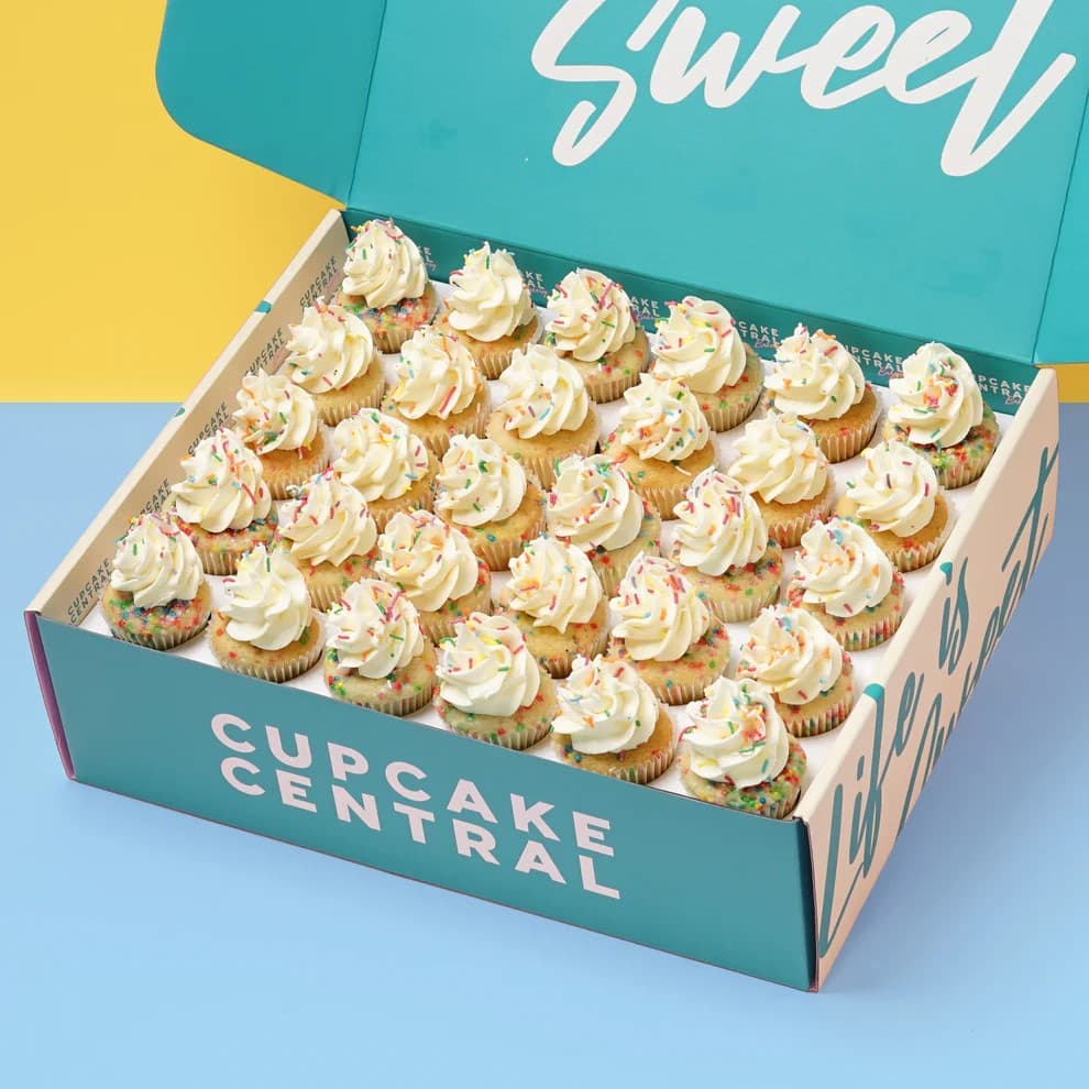 Mini Birthday Cupcake Gift Box (30 Pieces)
