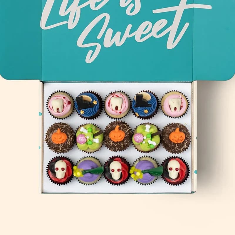 Halloween Mini Cupcake Gift Box (15 Pieces)