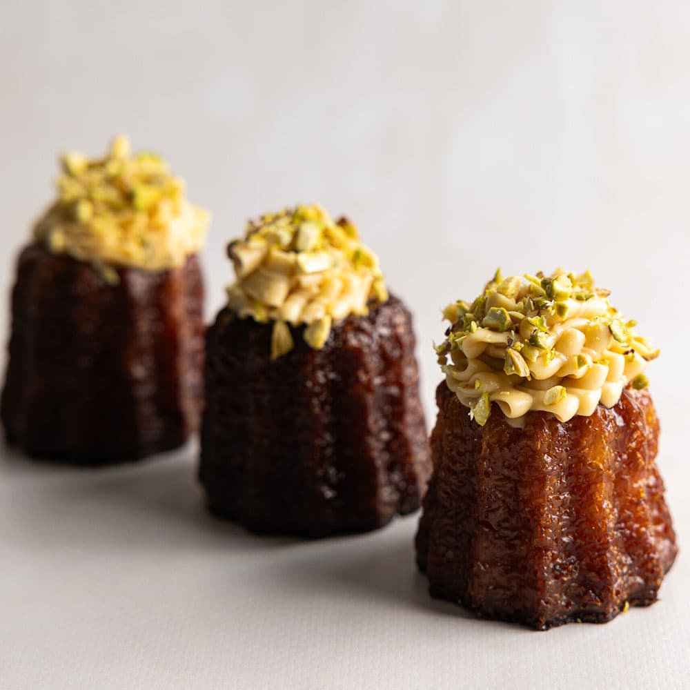 Vanilla Custard Filled Canelé