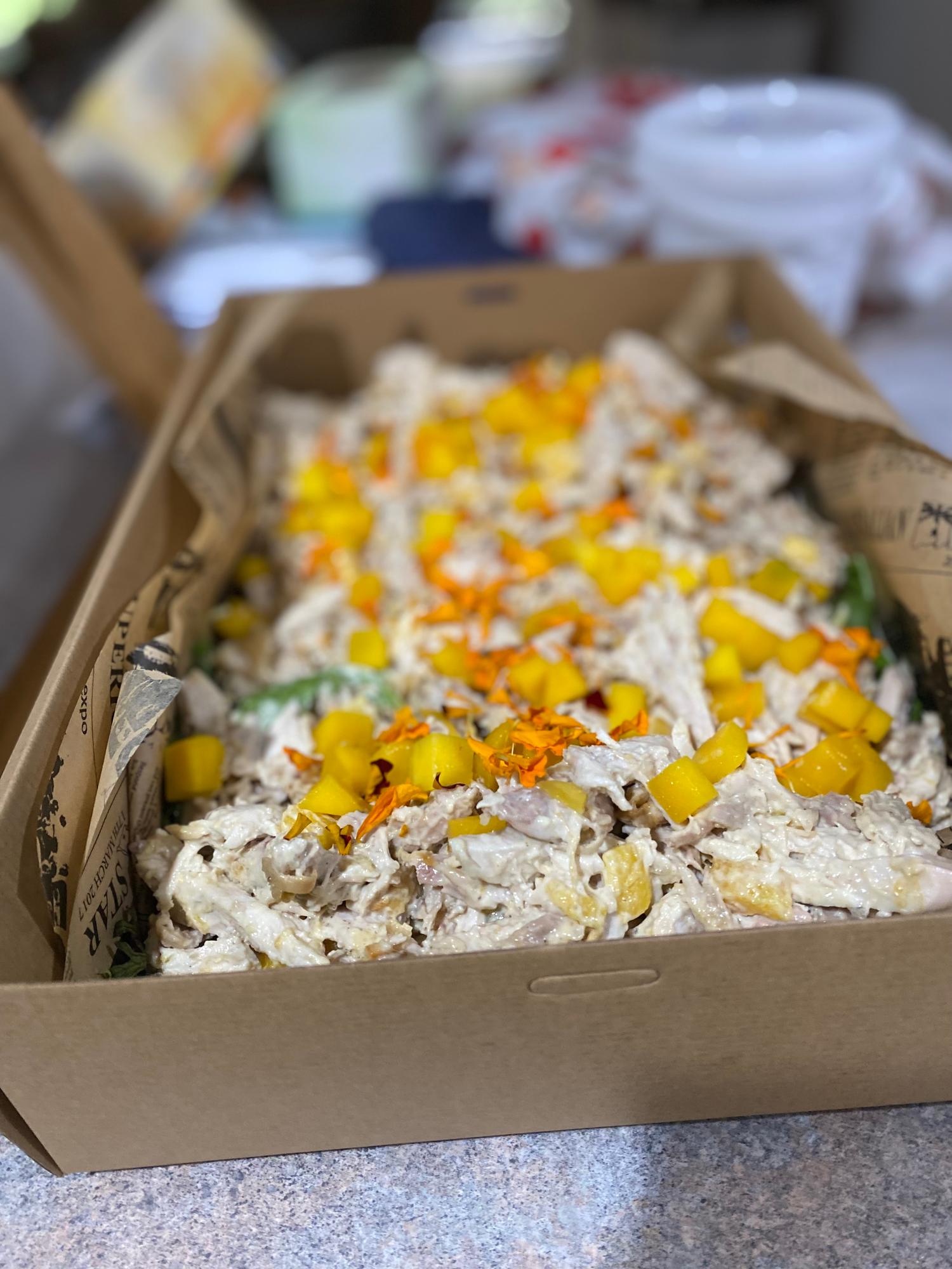 Chicken and Mango Salad (750ML Individual Bowl)