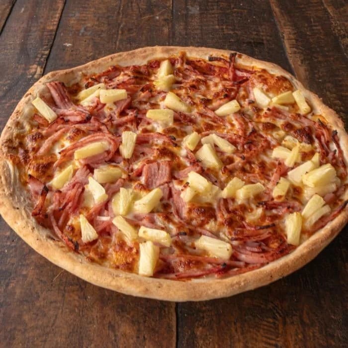 33cm Ham & Pineapple Pizza