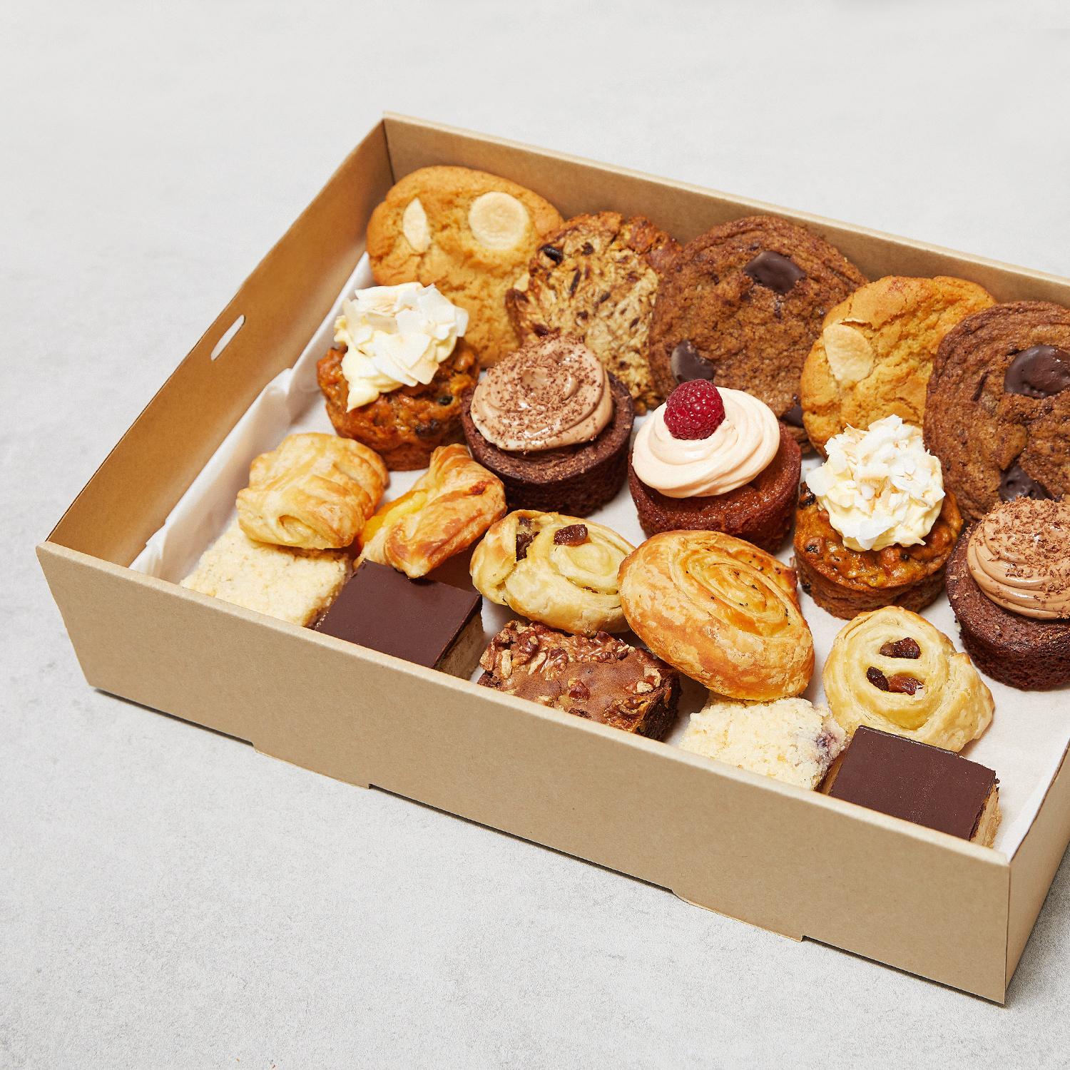 Mixed Sweets Platter (36 Pieces)
