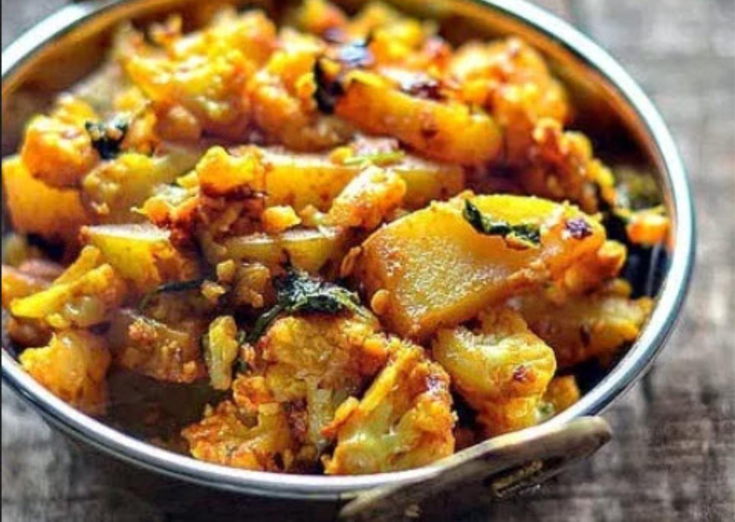 Aloo Gobhi Masala and Rice Platter