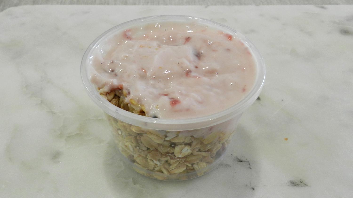 Yoghurt Muesli Pot