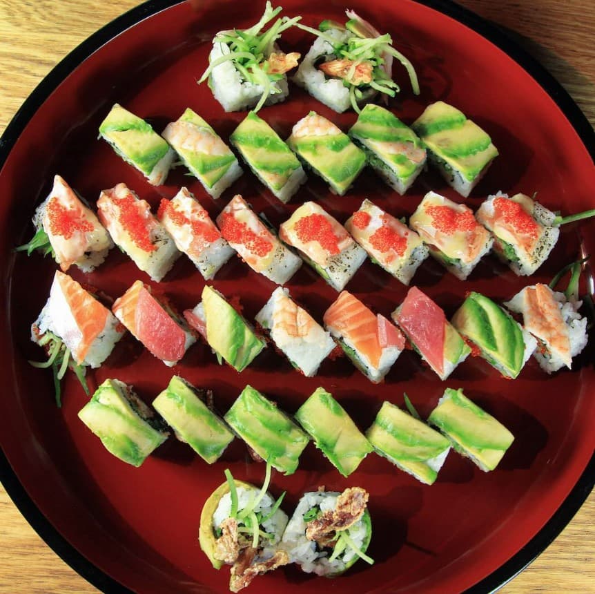 Signature Roll Platter