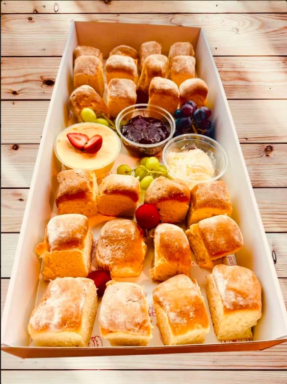Cocktail Scone Box (20Pcs)