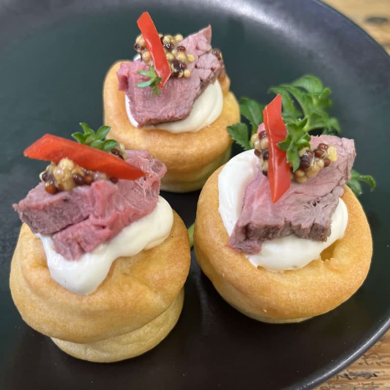 Beef Fillet Yorkies with Horseradish Cream