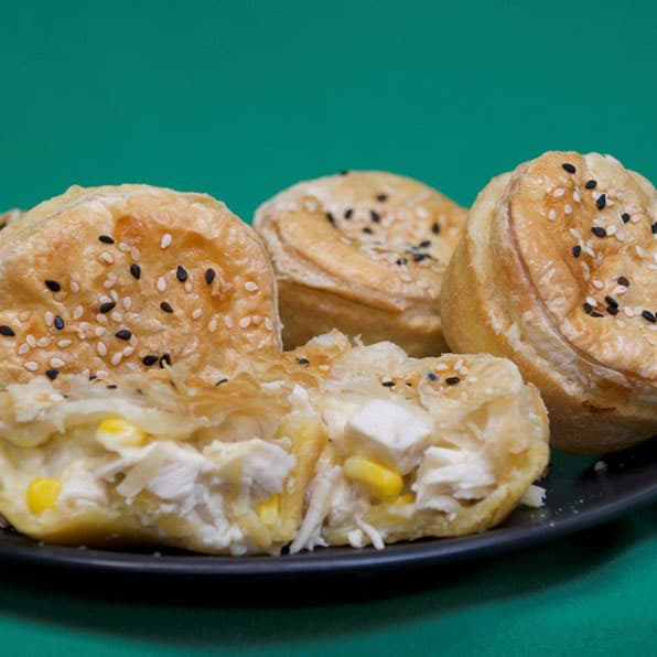 Creamy Chicken, Corn, Cheddar Pie